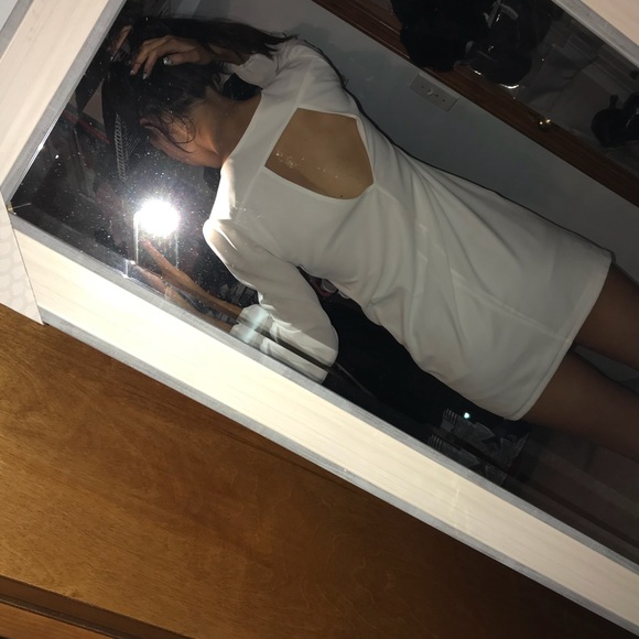 White dress - Picture 2 of 2